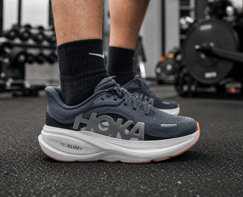 Sneakers_pour_femme_Hoka_Clifton_PRO_Grey coloris froide